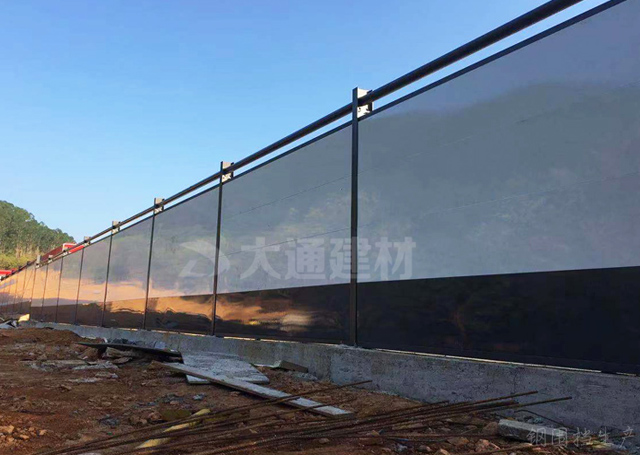 惠州鋼圍擋C類(lèi)烤漆款-惠州房地產(chǎn)圍擋-惠州-深圳市大通建材有限公司鋼圍擋生產(chǎn)定制廠家